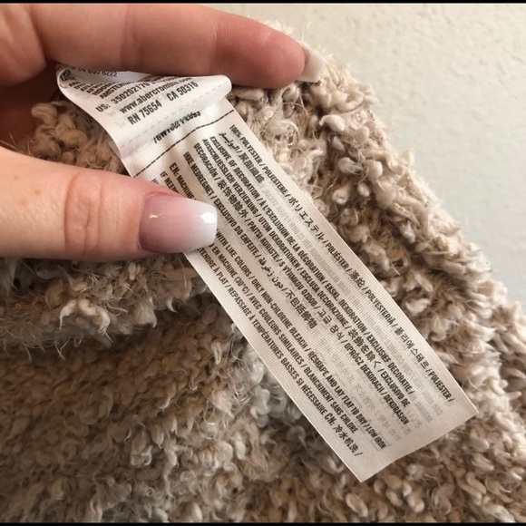 Cream Popcorn Knit Hollister Cardigan Sweater - Picture 6 of 6